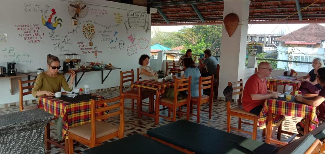 La Lune Fort Kochi ภายนอก รูปภาพ